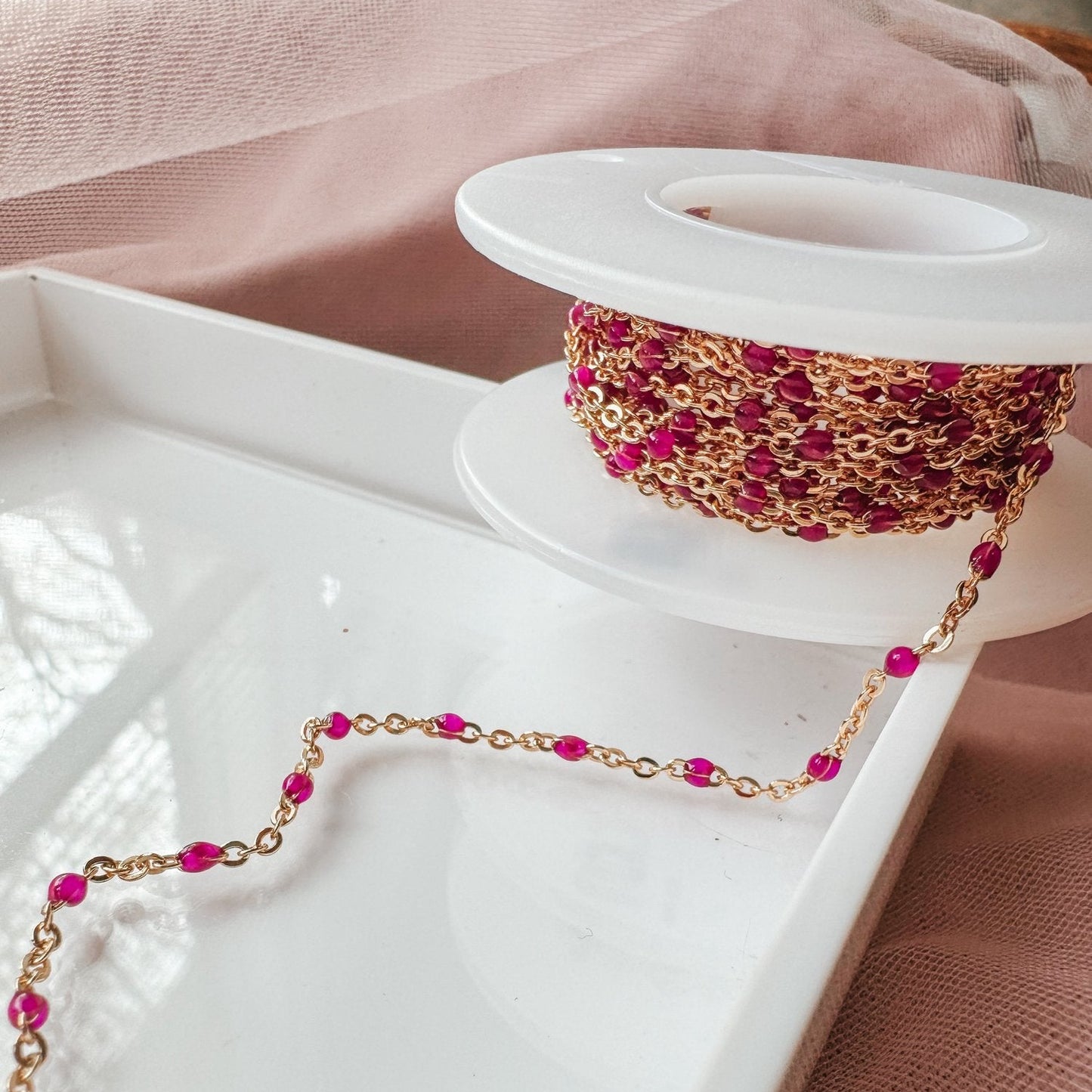 Magenta Pearl Gold chain